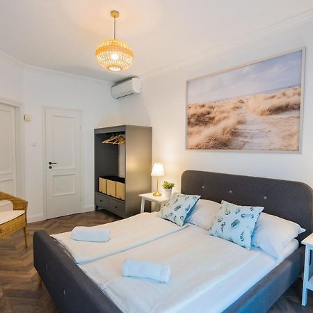 Csenge Villa Шіофок Екстер'єр фото