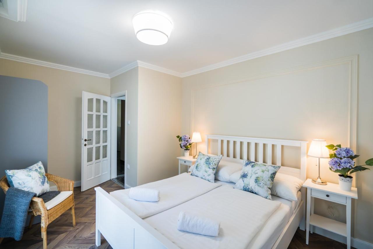 Csenge Villa Шіофок Екстер'єр фото